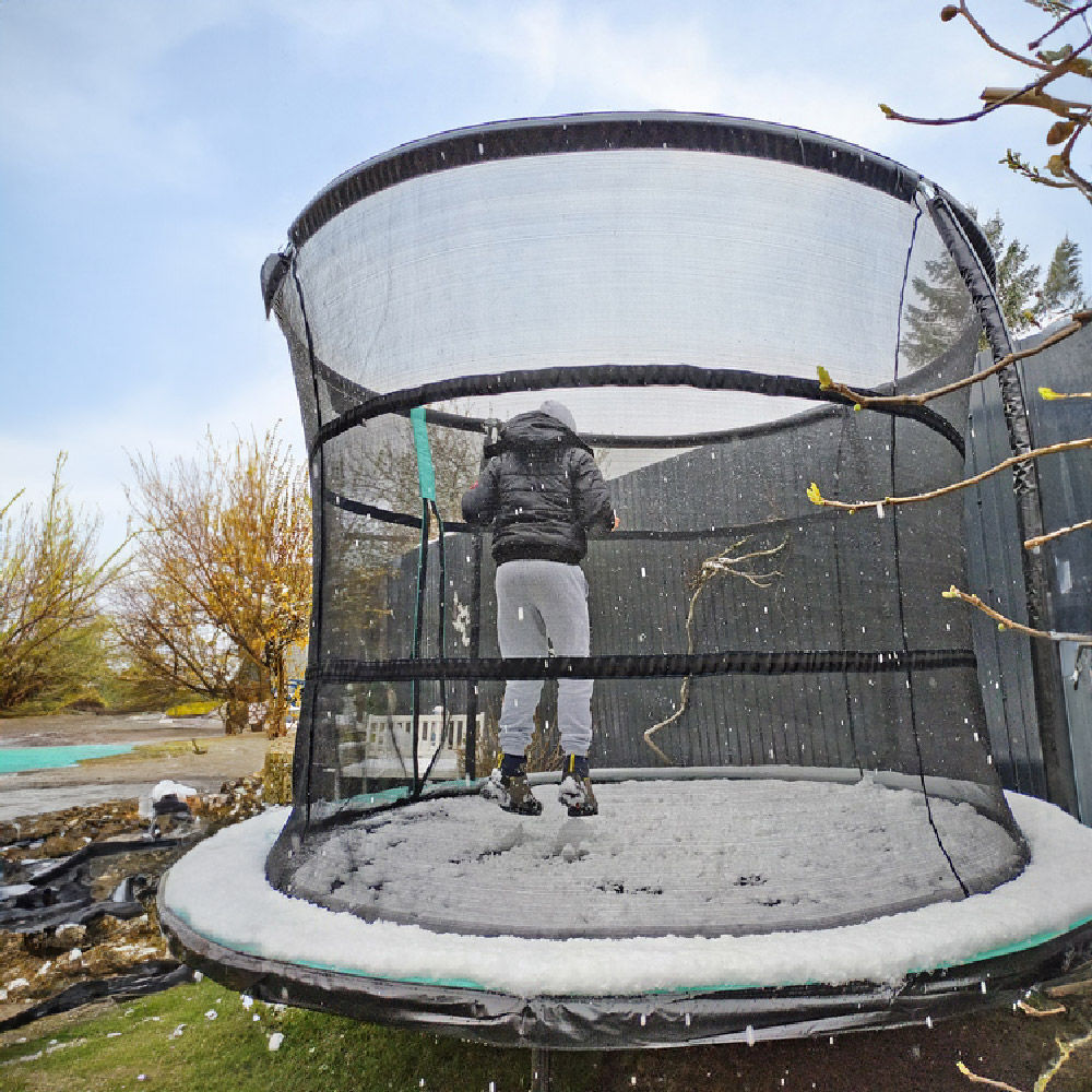 Trampoline résistant en Hiver